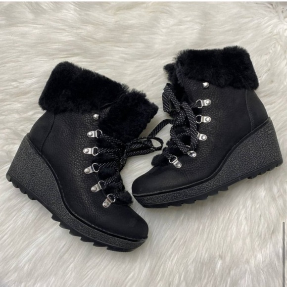 NWT J.Crew Nordic Boots ❤️ - Picture 3 of 5